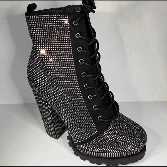 SIZE 5.5‼️LAST PAIR‼️Embellished lace up boots - Picture 2 of 8